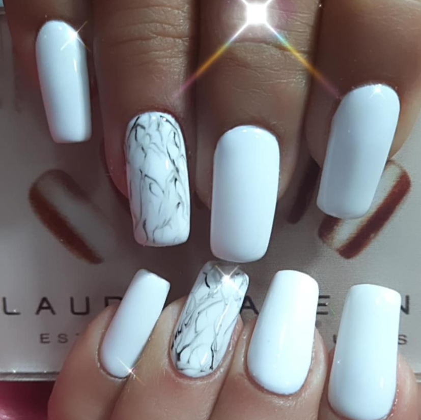 Nails4 Laura Galeano 1 - MaJu Studios » Modelos WebCam Manizales