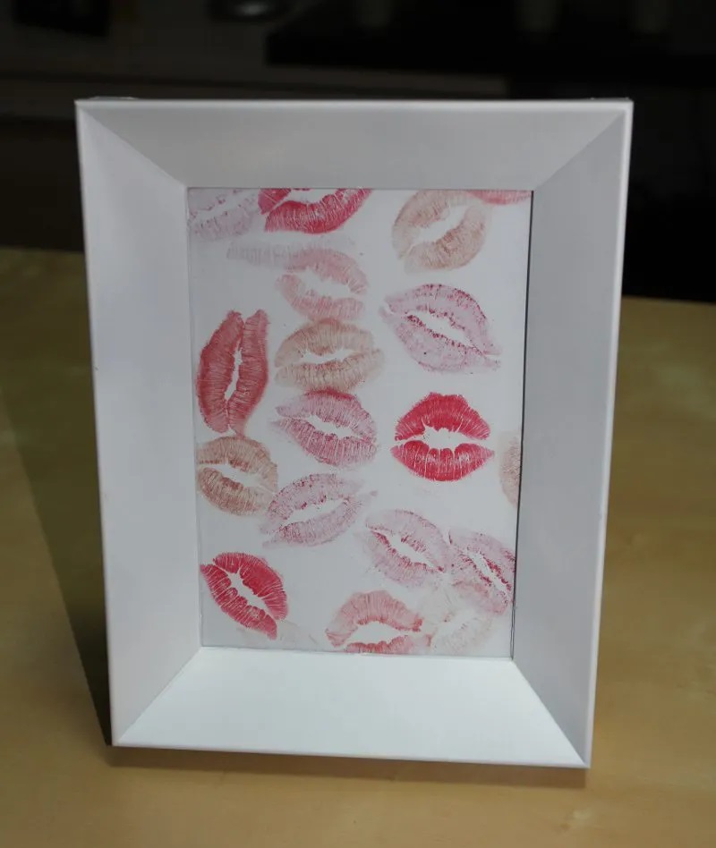 marco-besos-dia internacional del beso